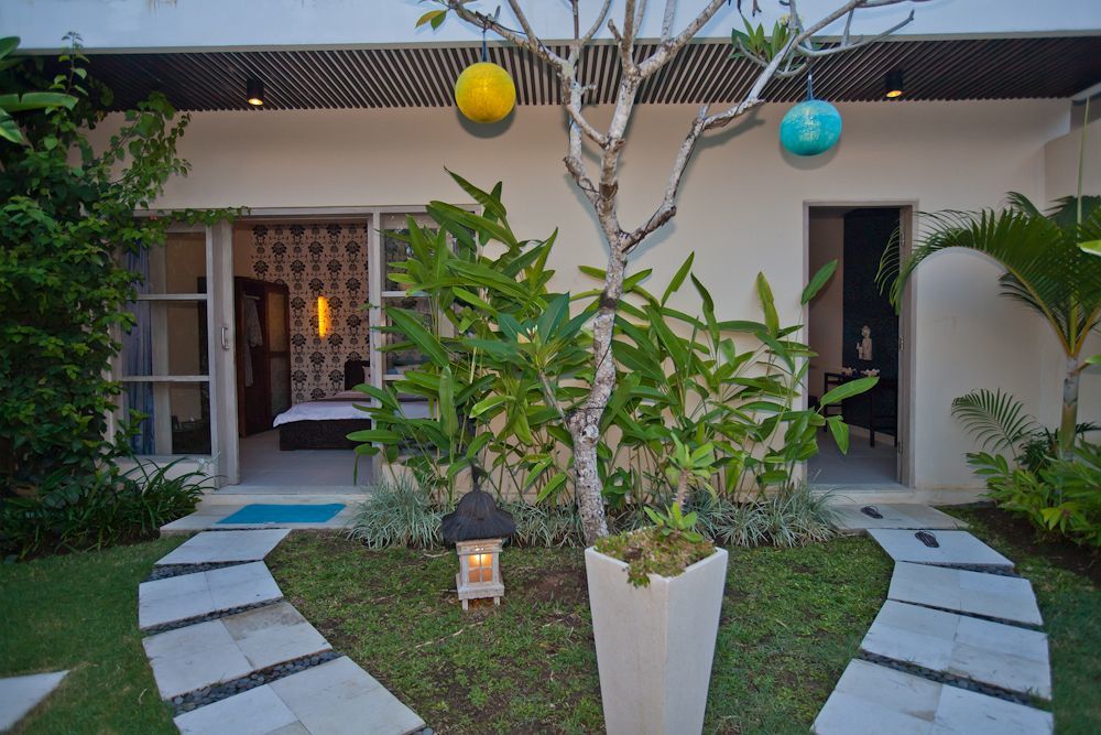 Enigma Bali Villas Kuta  Exterior photo