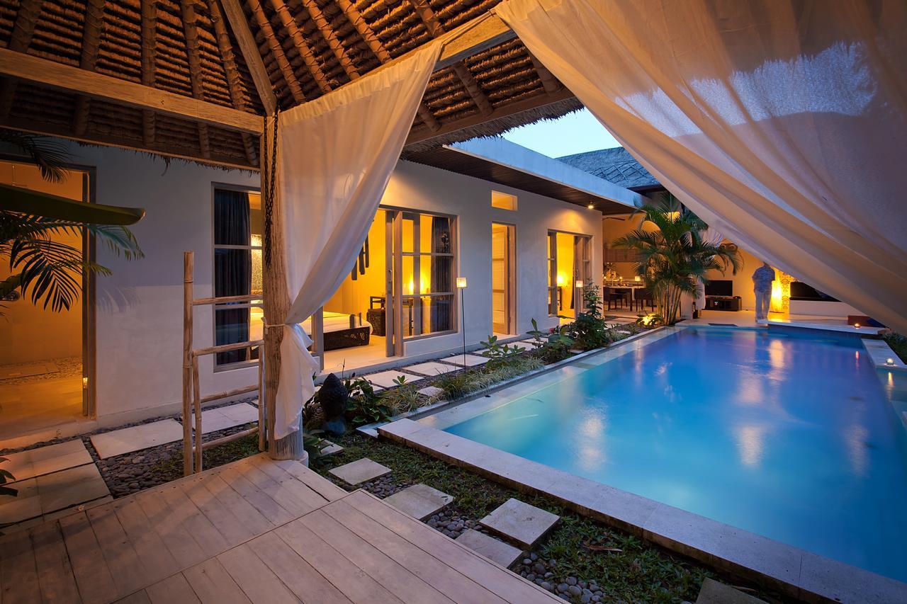 Enigma Bali Villas Kuta  Exterior photo