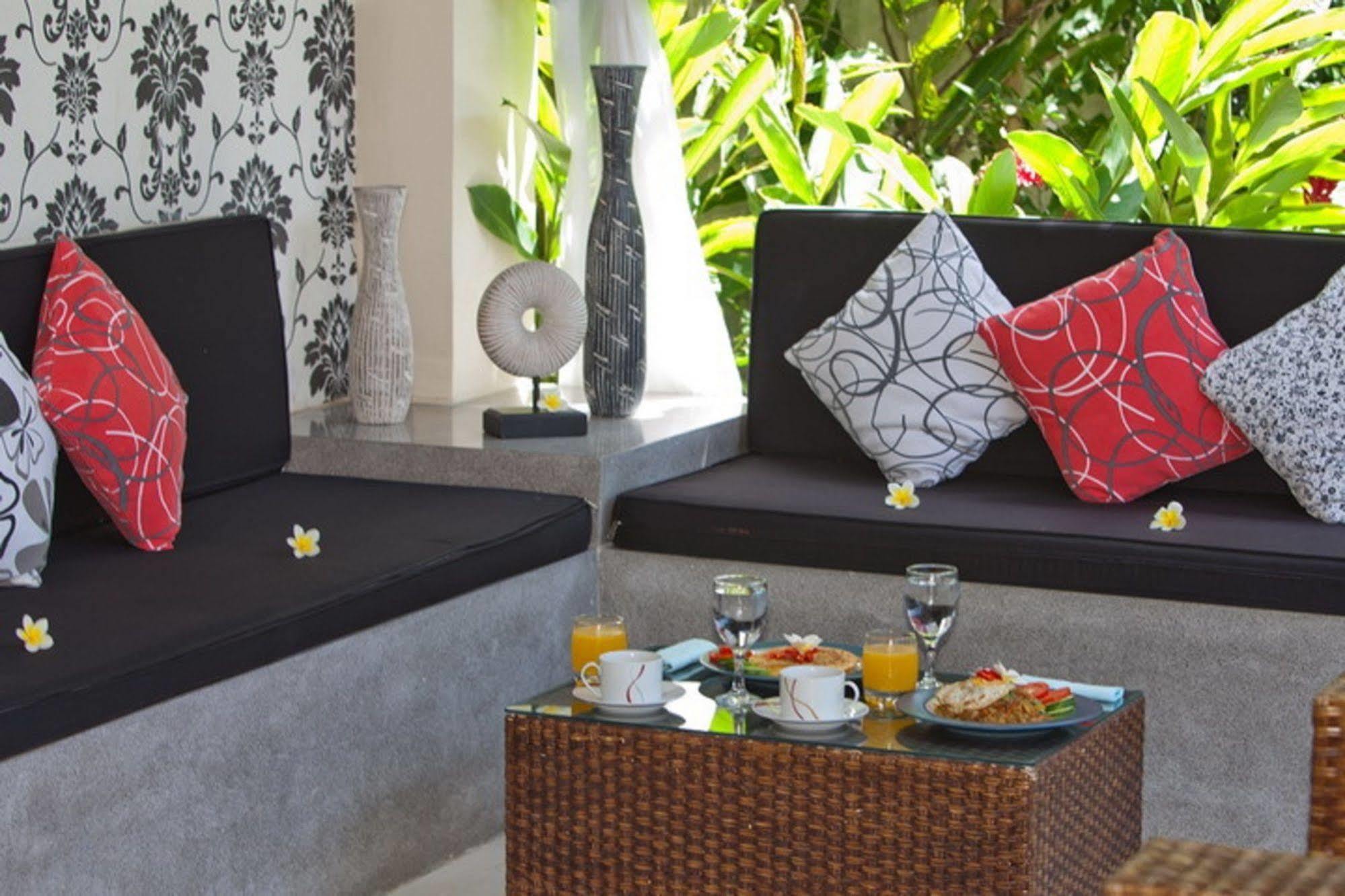 Enigma Bali Villas Kuta  Exterior photo